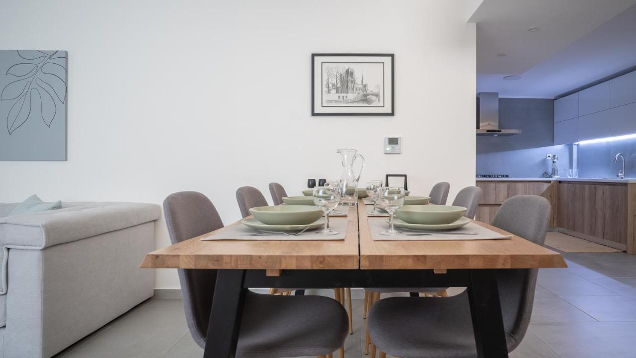 A Brand New, Beautifully Decorated Maisonette. Chalkís 외부 사진