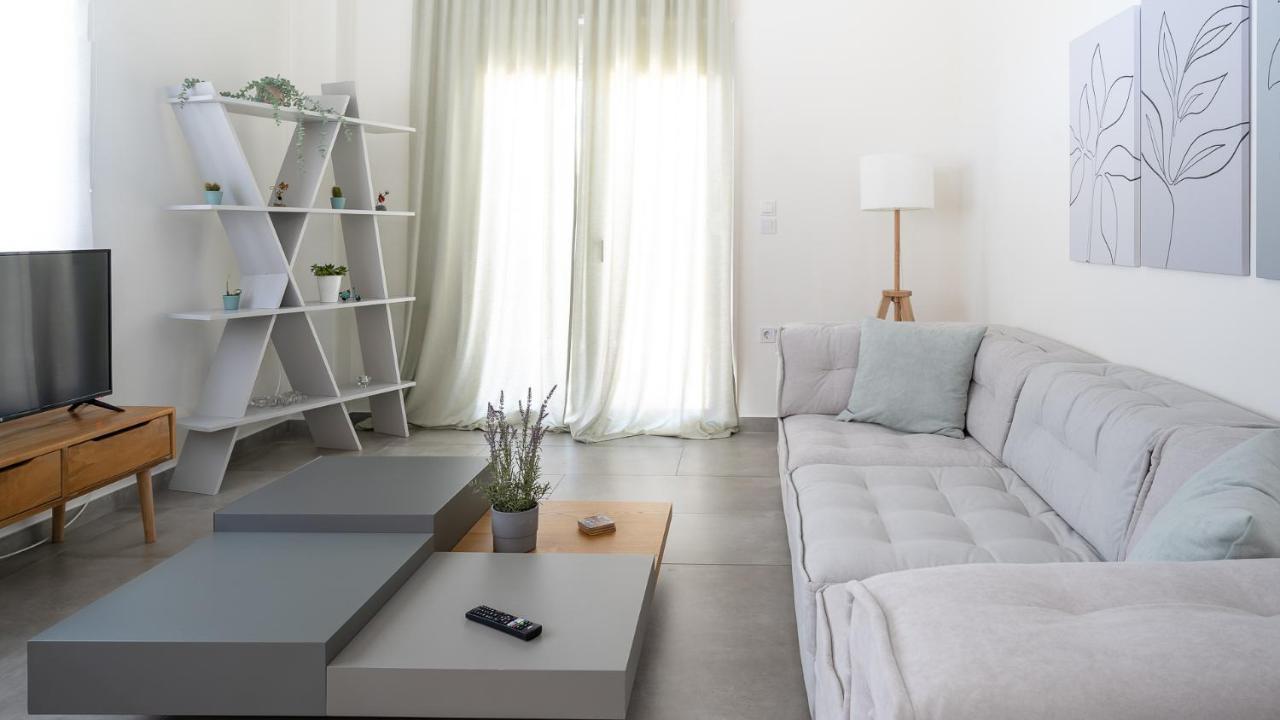 A Brand New, Beautifully Decorated Maisonette. Chalkís 외부 사진